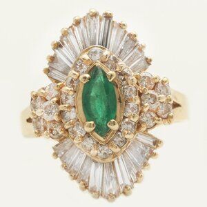 2.20 Ct Natural Emerald and Diamonds in 14K Solid Yellow Gold Women Ring